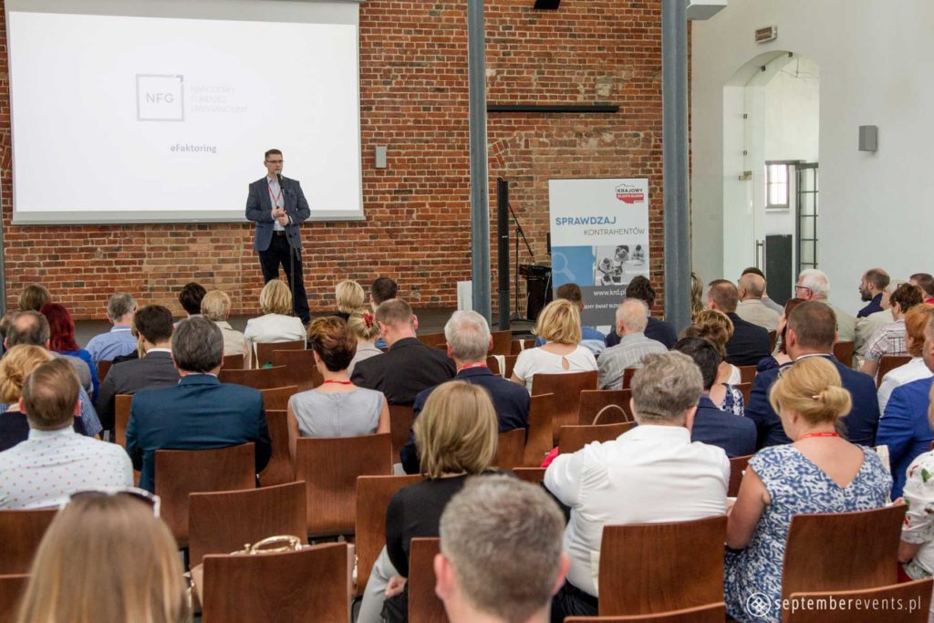 miejsce-na-konferencje-dolnyslask-legnica-1024x683 Organizacja konferencji naukowej